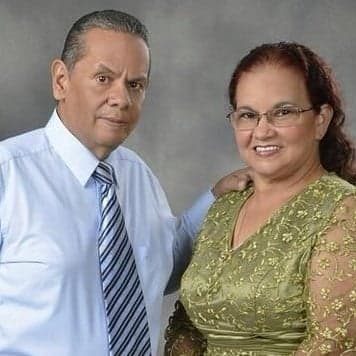 Antonio Mendez y Paulina Salazar